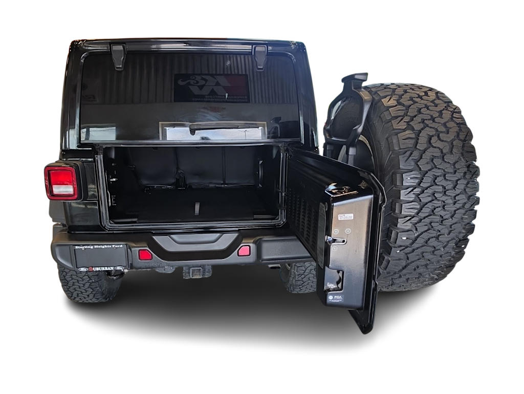 Thumbnail: 2022 Jeep Wrangler - 35