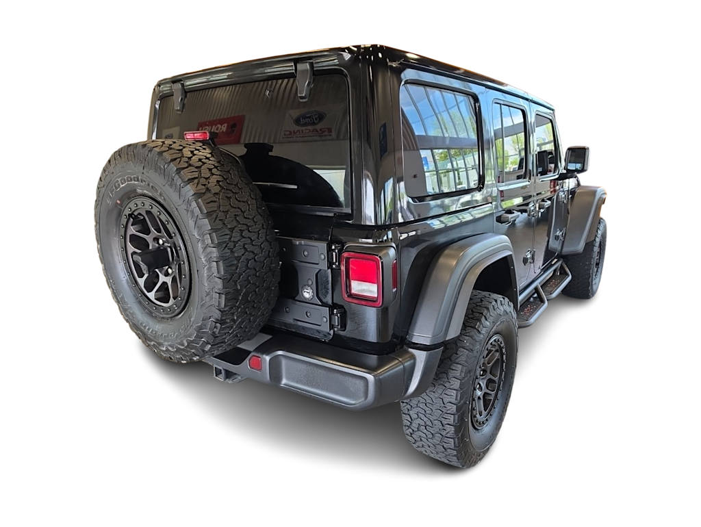 Thumbnail: 2022 Jeep Wrangler - 18