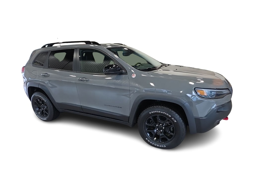 Thumbnail: 2022 Jeep Cherokee - 17