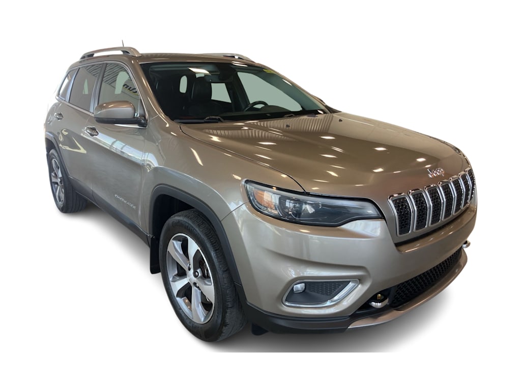 Thumbnail: 2021 Jeep Cherokee - 15