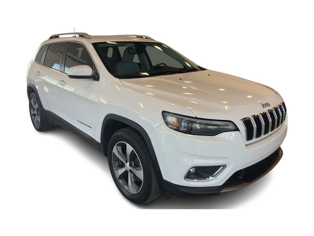 Thumbnail: 2019 Jeep Cherokee - 15