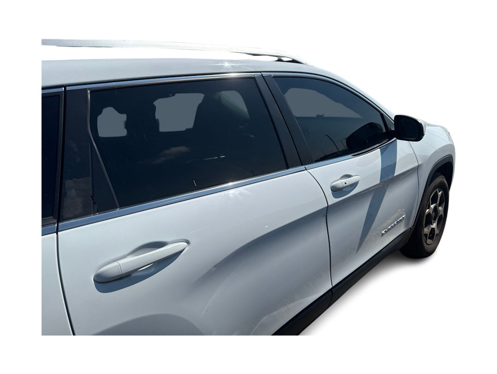 Thumbnail: 2021 Jeep Cherokee - 13