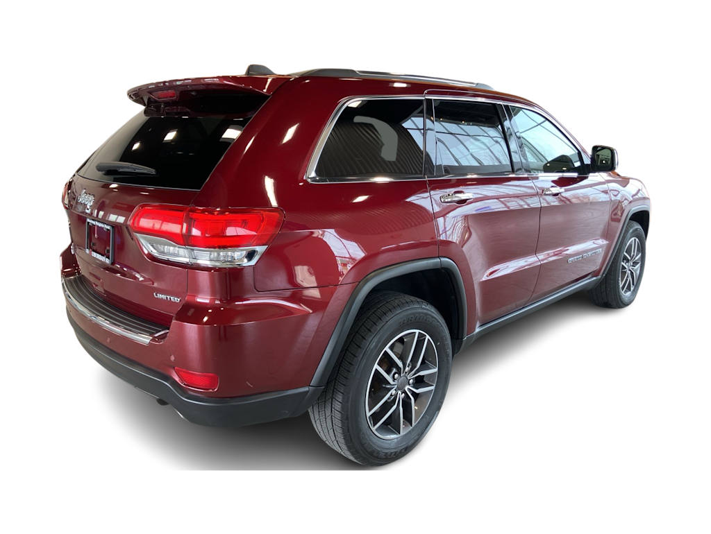 Thumbnail: 2019 Jeep Grand Cherokee - 17