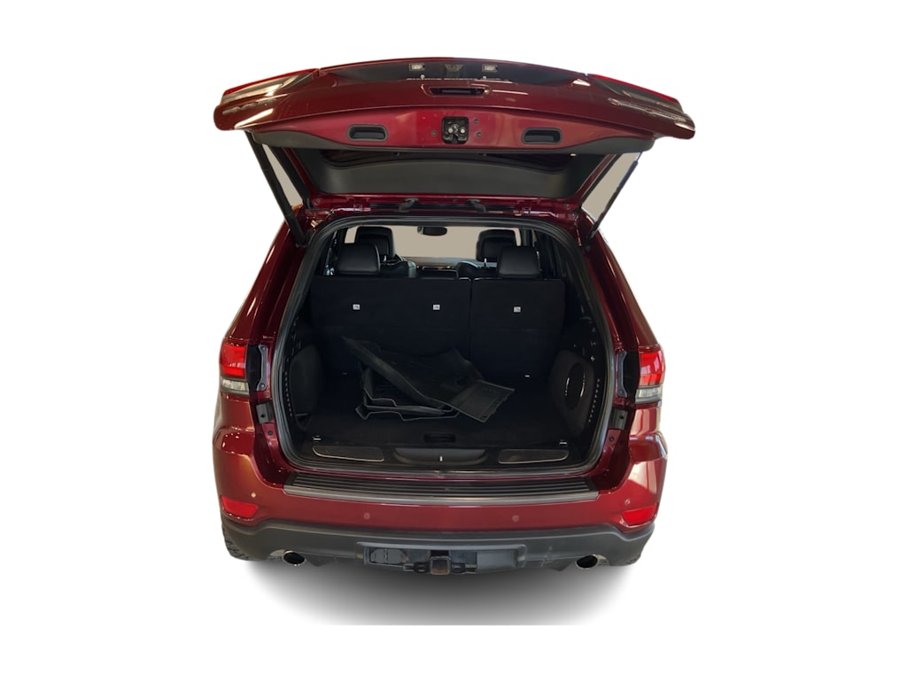 Thumbnail: 2020 Jeep Grand Cherokee - 14