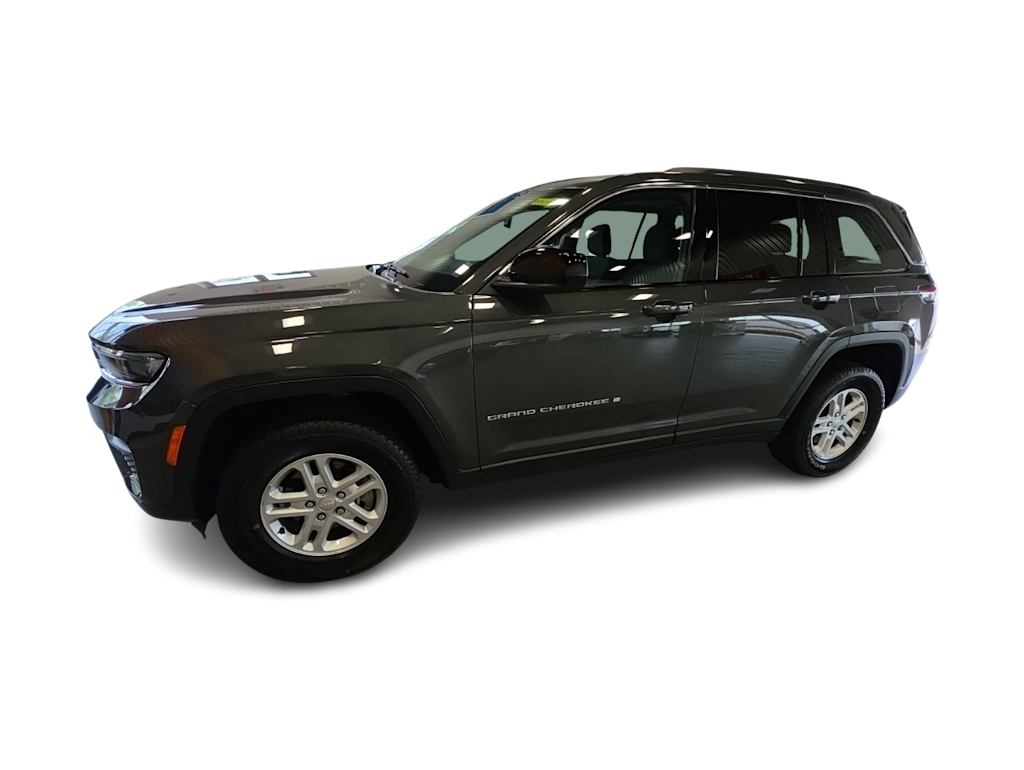 Thumbnail: 2023 Jeep Grand Cherokee - 3