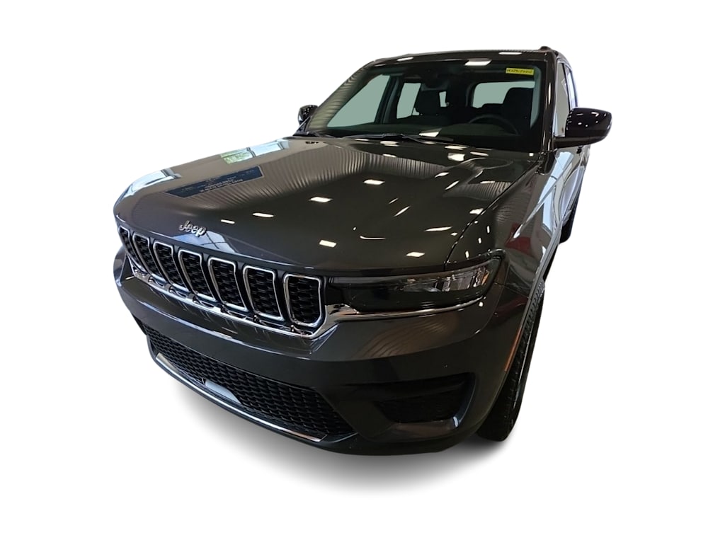 Thumbnail: 2023 Jeep Grand Cherokee - 13