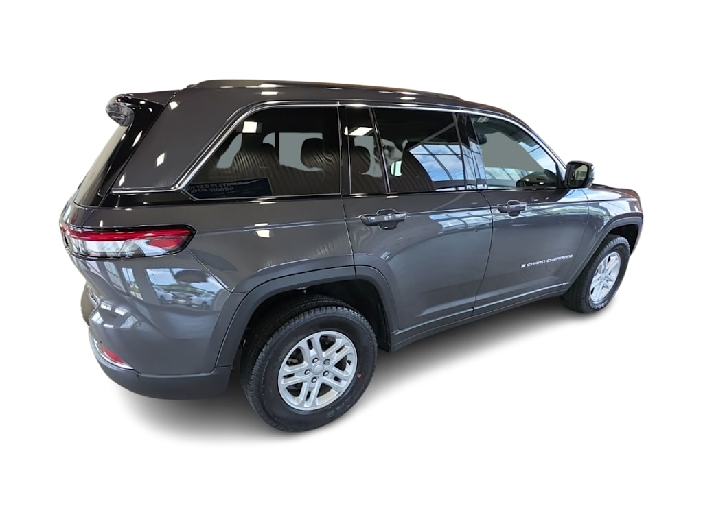 Thumbnail: 2023 Jeep Grand Cherokee - 18