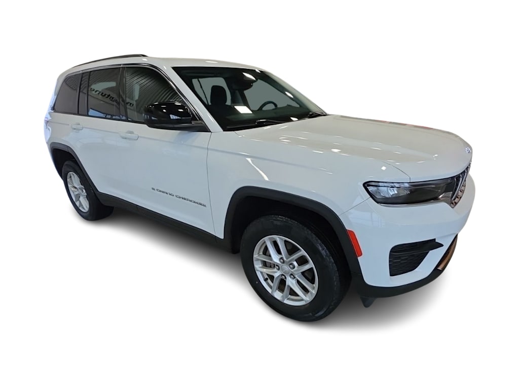 Thumbnail: 2023 Jeep Grand Cherokee - 15