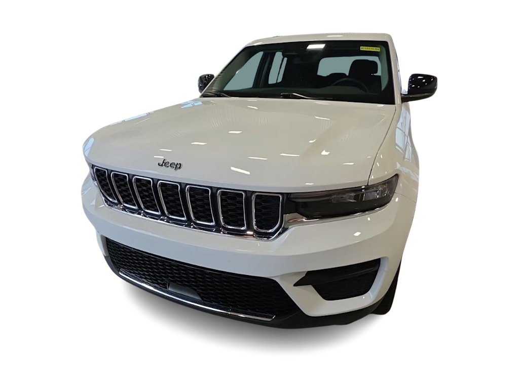 Thumbnail: 2023 Jeep Grand Cherokee - 6