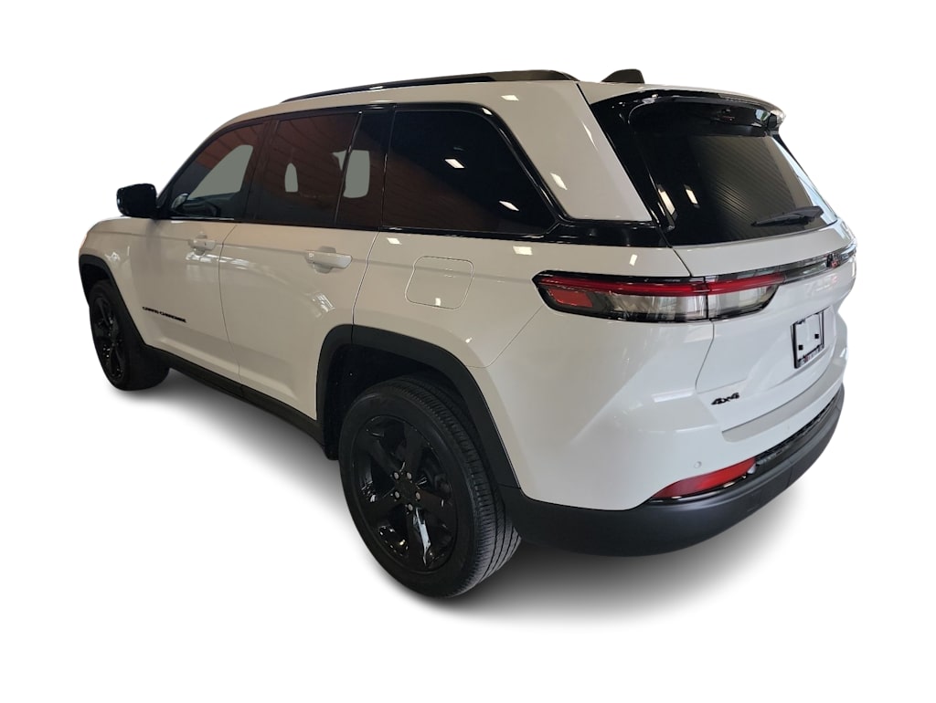 Thumbnail: 2023 Jeep Grand Cherokee - 4