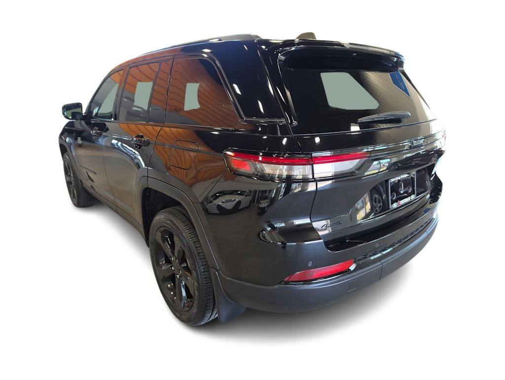 Thumbnail: 2024 Jeep Grand Cherokee - 4