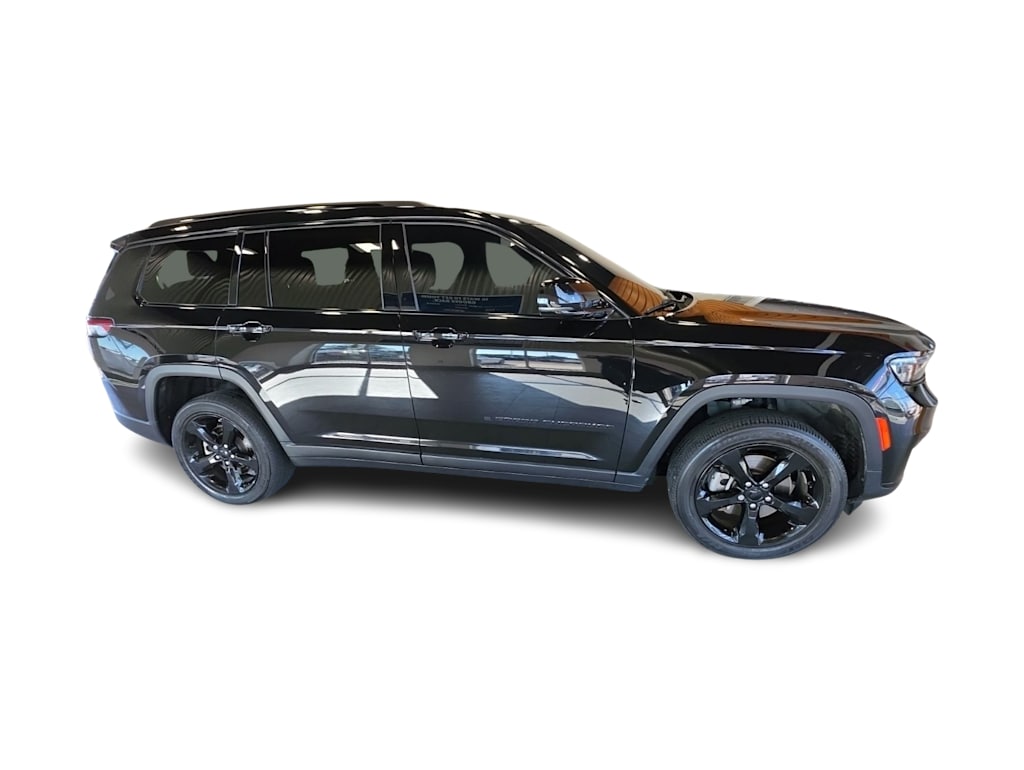 Thumbnail: 2024 Jeep Grand Cherokee L - 18