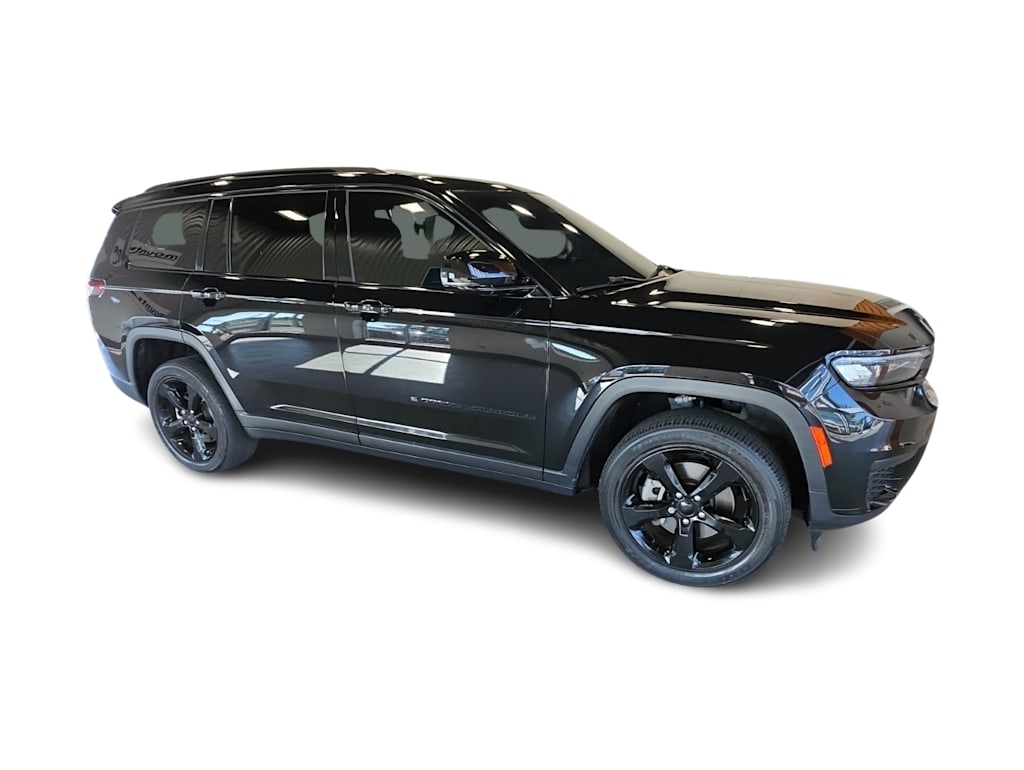 Thumbnail: 2024 Jeep Grand Cherokee L - 17