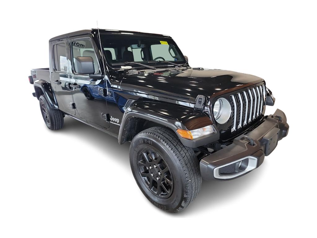 Thumbnail: 2023 Jeep Gladiator - 14