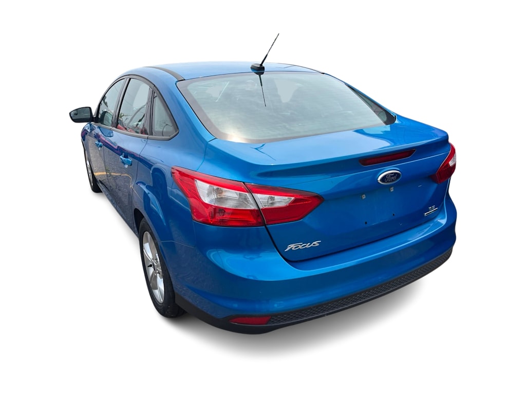 Thumbnail: 2014 Ford Focus - 17