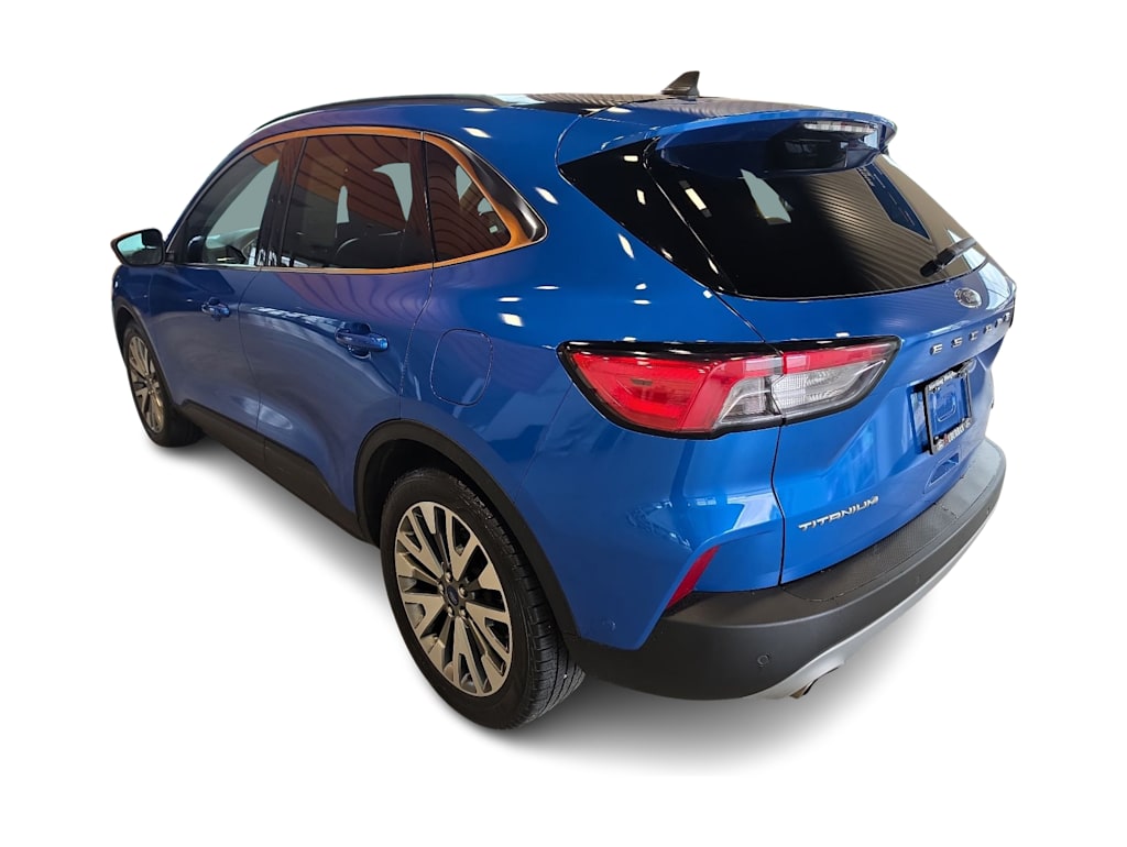 Thumbnail: 2021 Ford Escape - 3