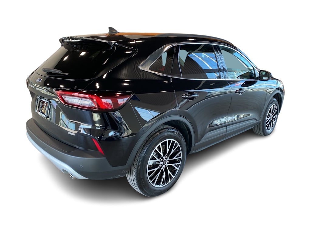 Thumbnail: 2025 Ford Escape - 17