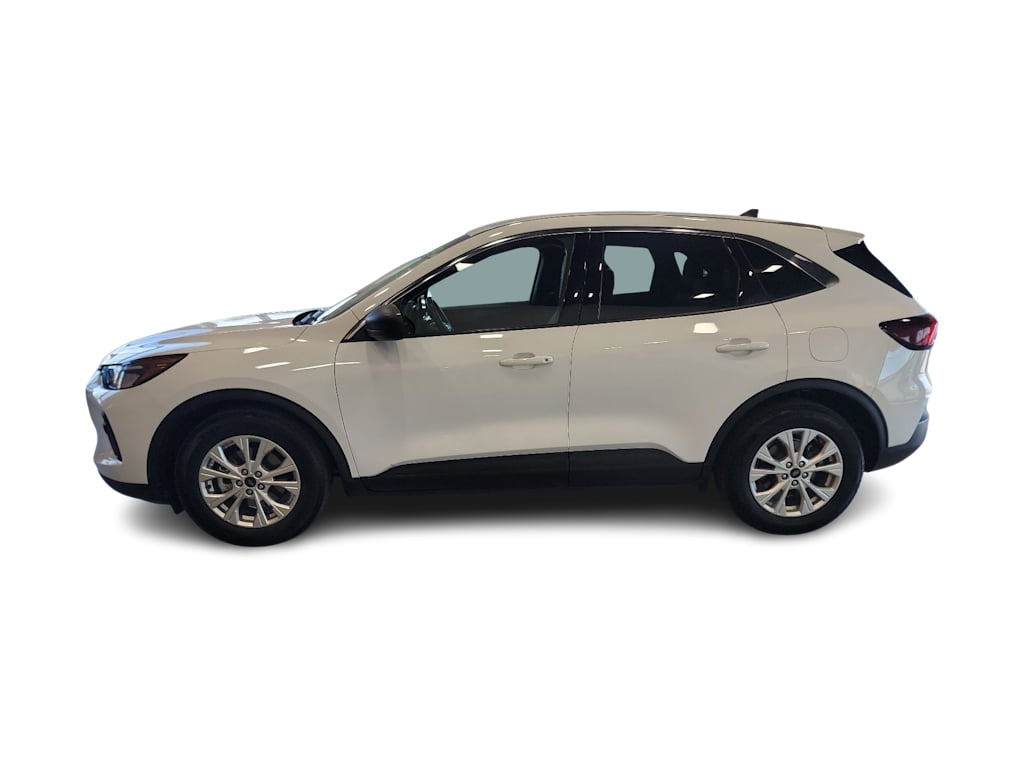 Thumbnail: 2023 Ford Escape - 3