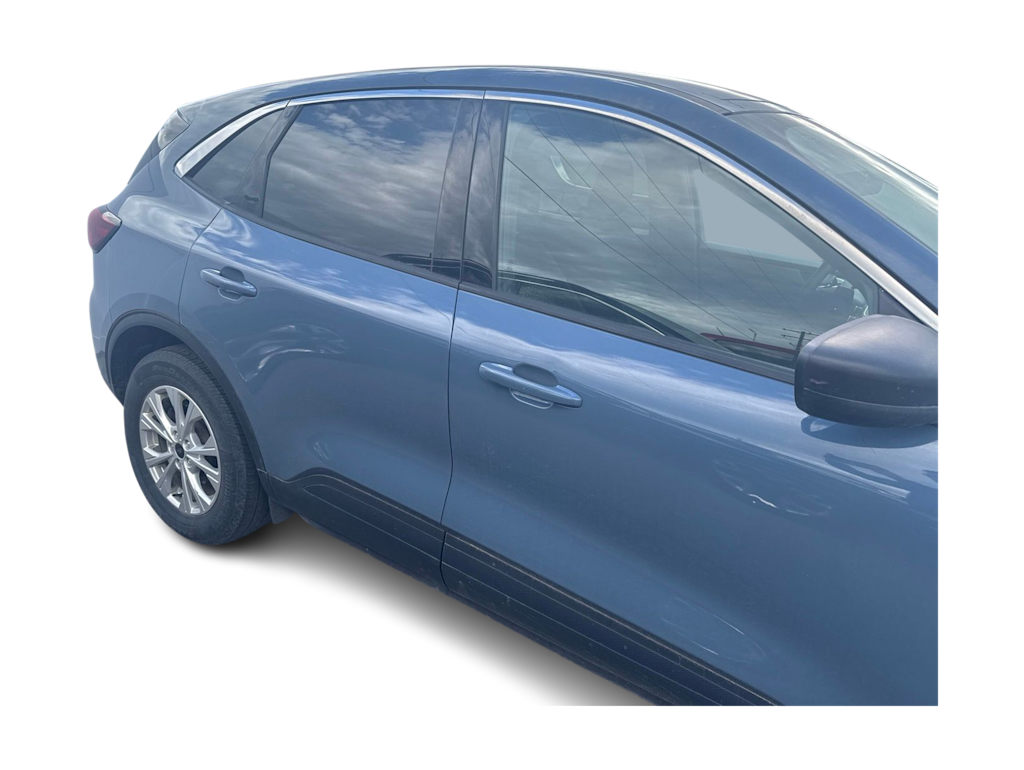 Thumbnail: 2023 Ford Escape - 11