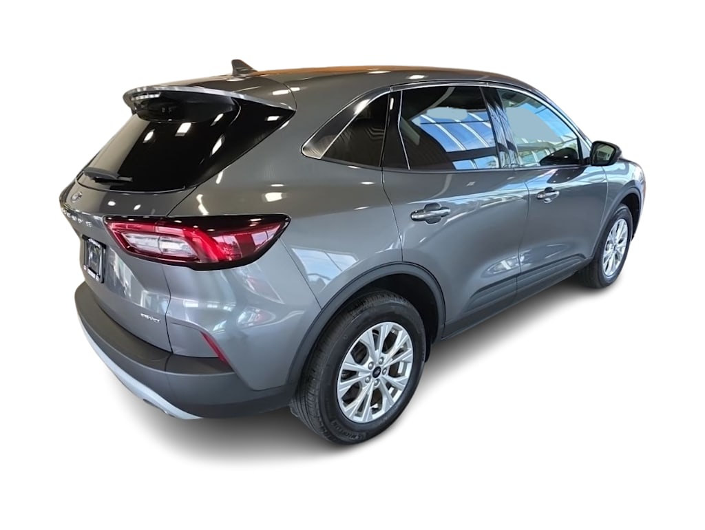 Thumbnail: 2023 Ford Escape - 20