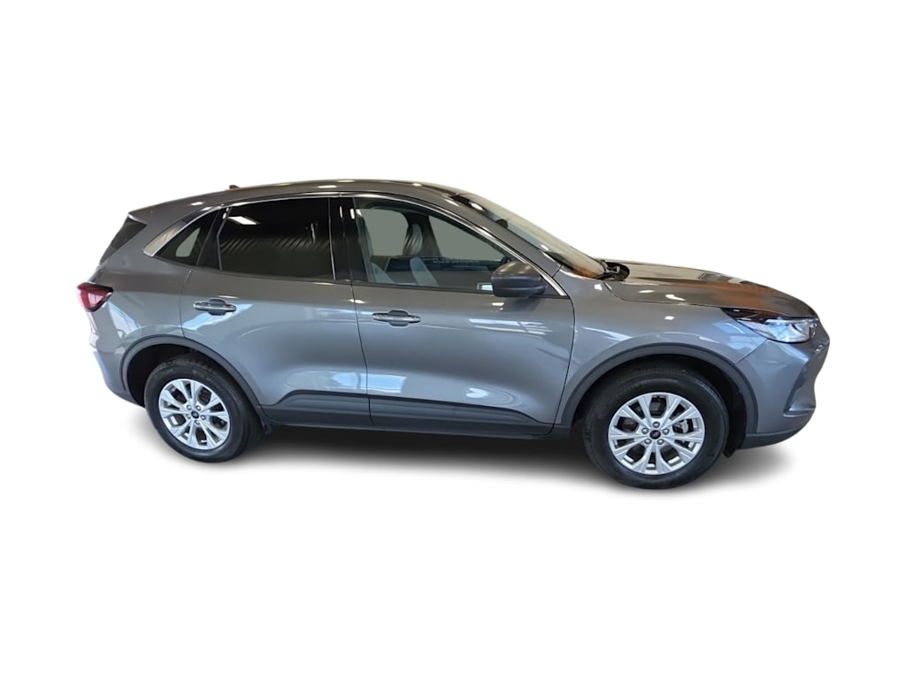 Thumbnail: 2023 Ford Escape - 18