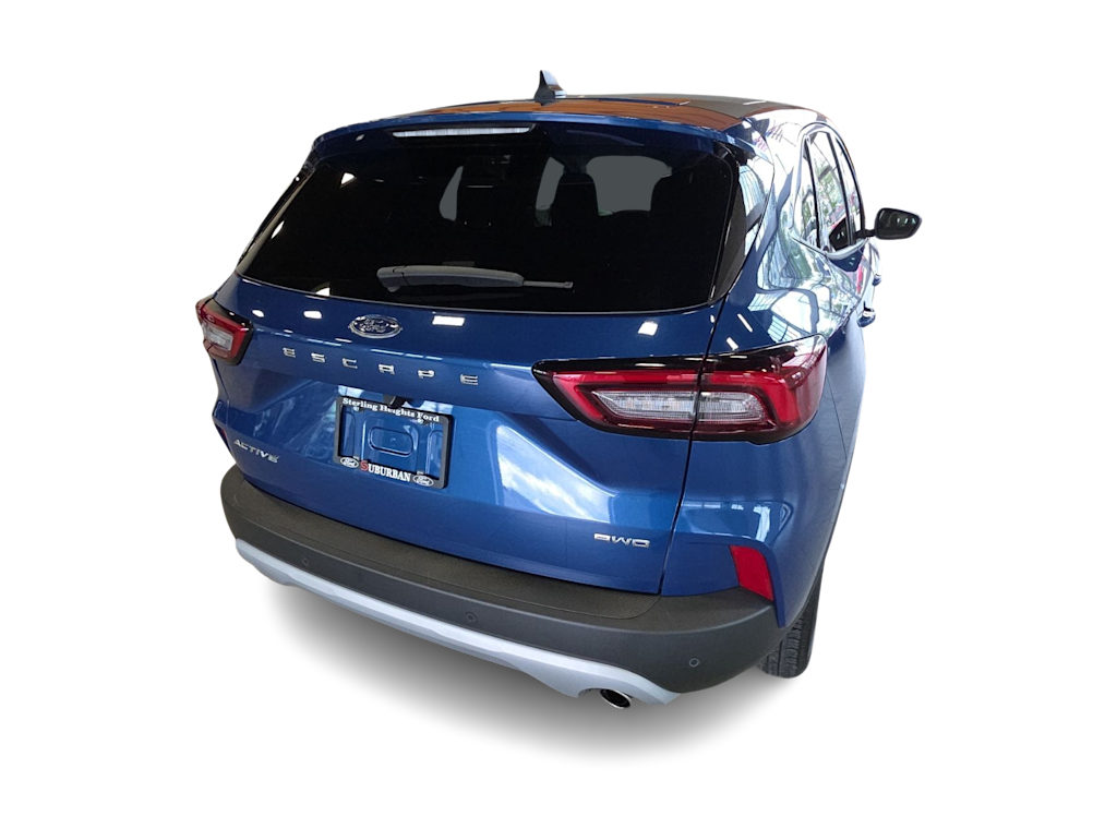 Thumbnail: 2023 Ford Escape - 5