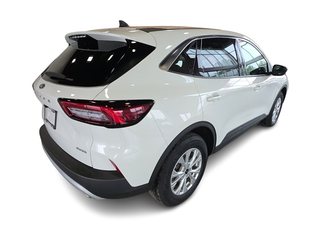Thumbnail: 2023 Ford Escape - 18