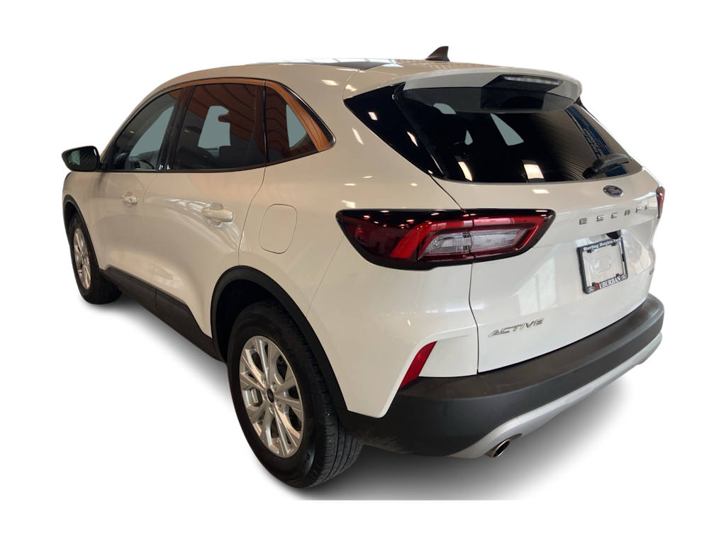 Thumbnail: 2023 Ford Escape - 4