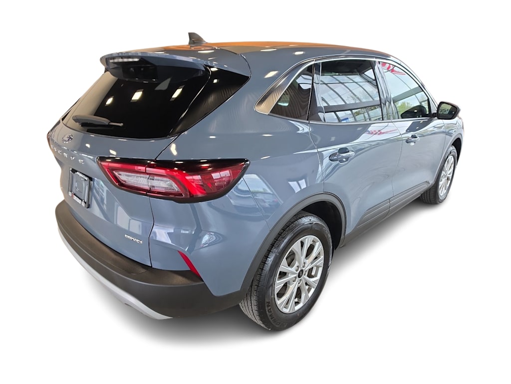 Thumbnail: 2024 Ford Escape - 9