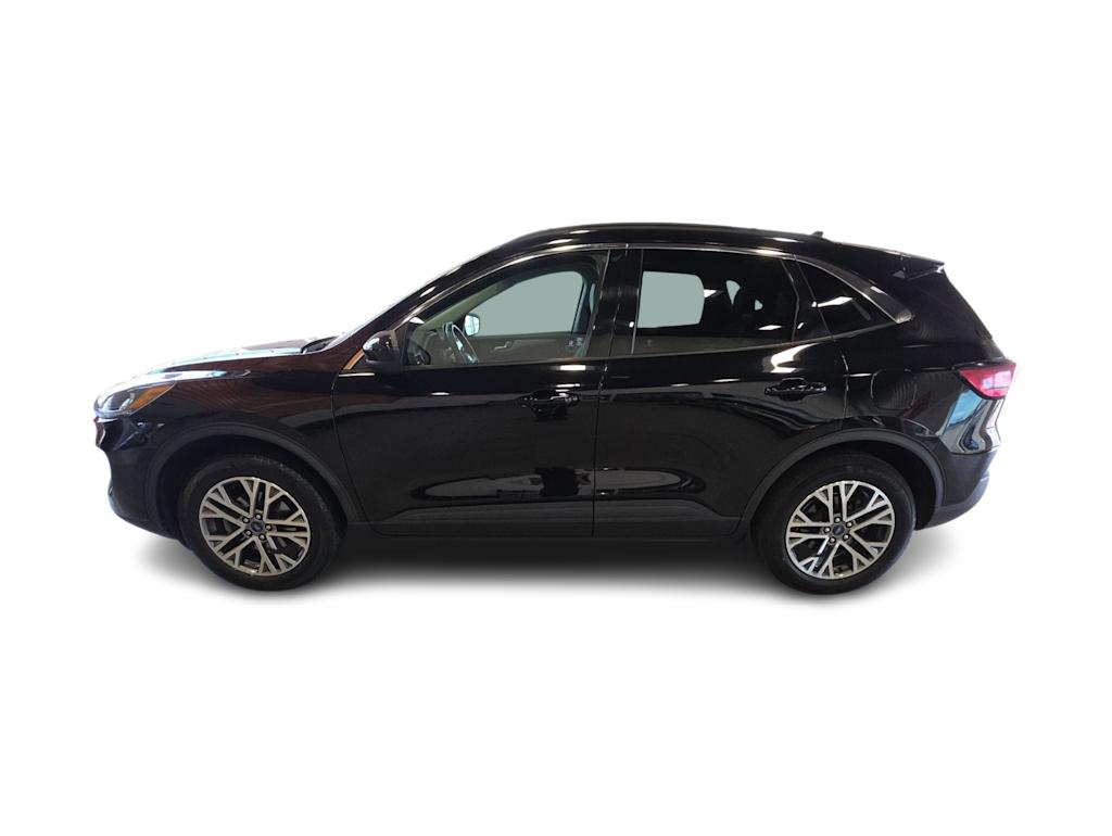 Thumbnail: 2021 Ford Escape - 3