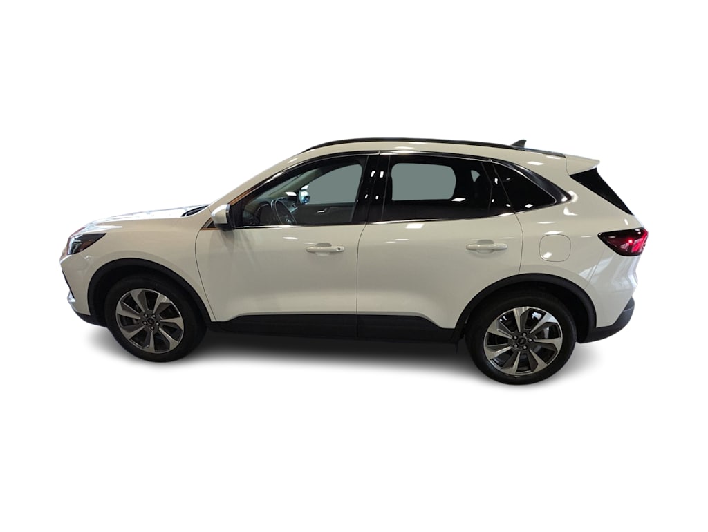 Thumbnail: 2024 Ford Escape - 18
