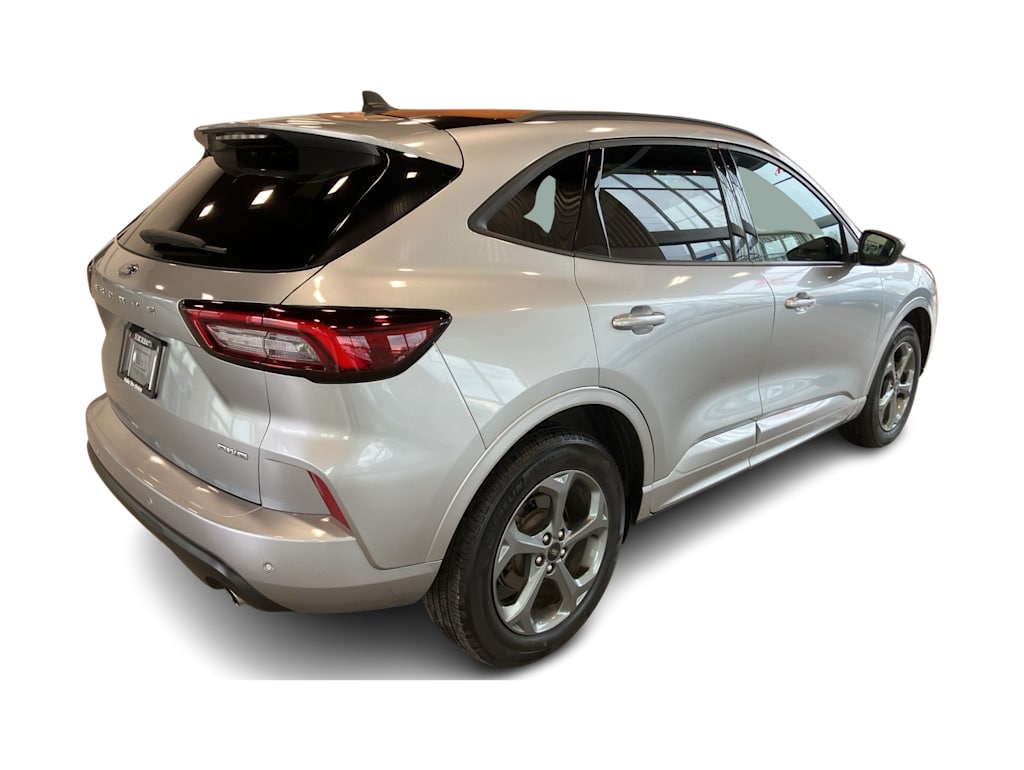 Thumbnail: 2024 Ford Escape - 16