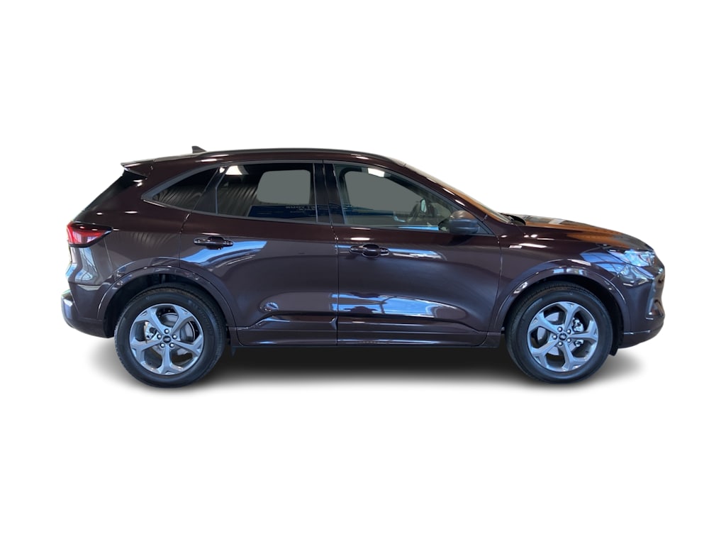Thumbnail: 2023 Ford Escape - 16