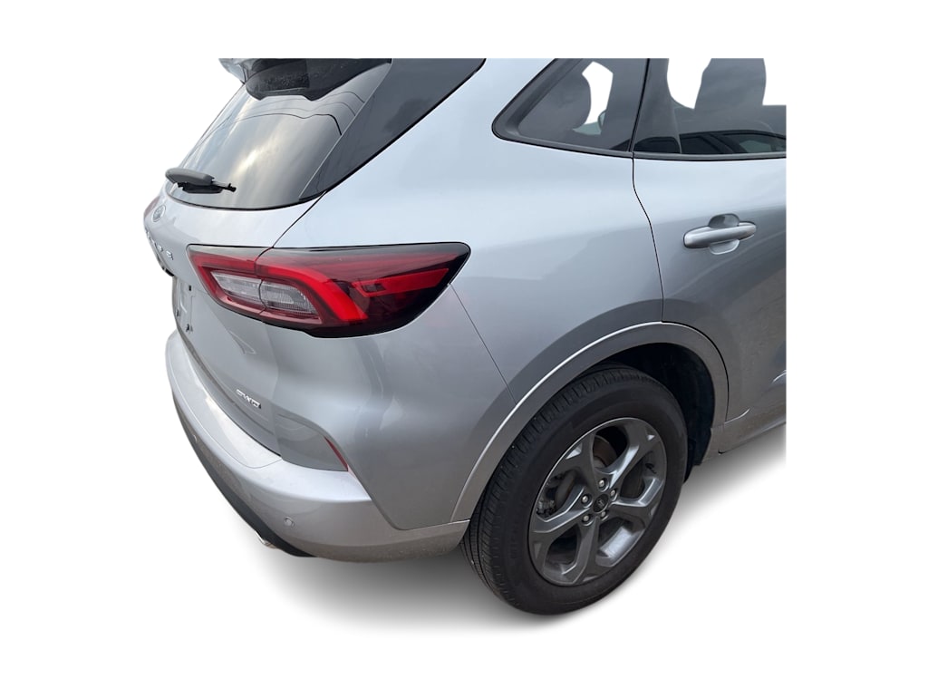 Thumbnail: 2023 Ford Escape - 17