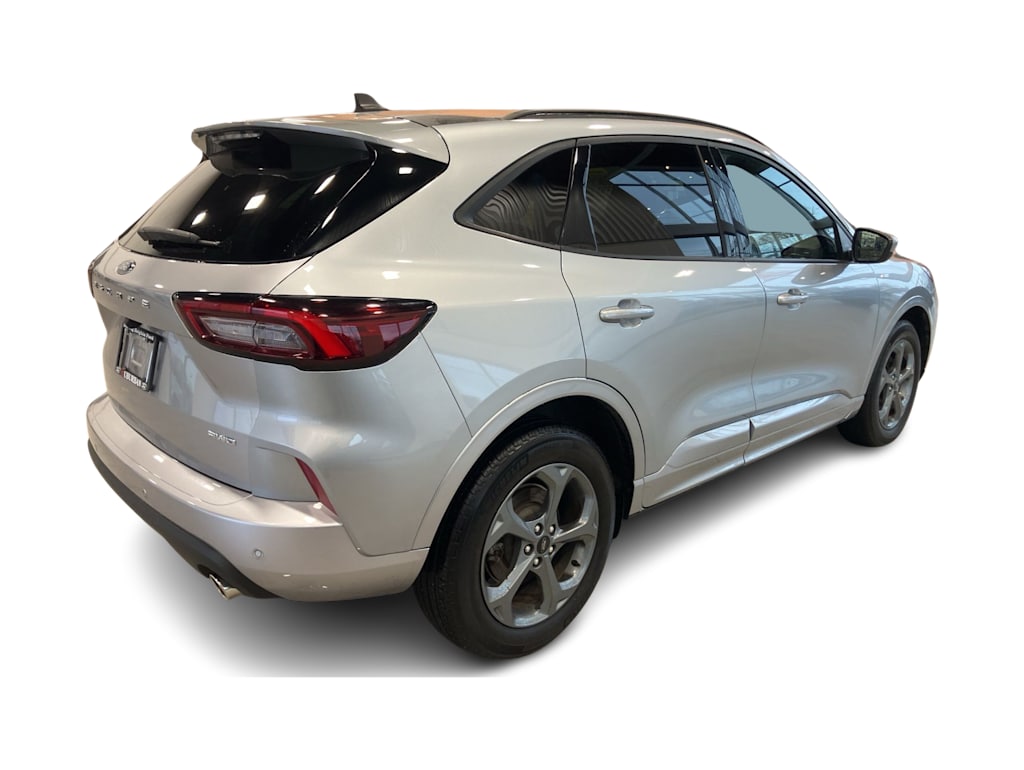 Thumbnail: 2023 Ford Escape - 16