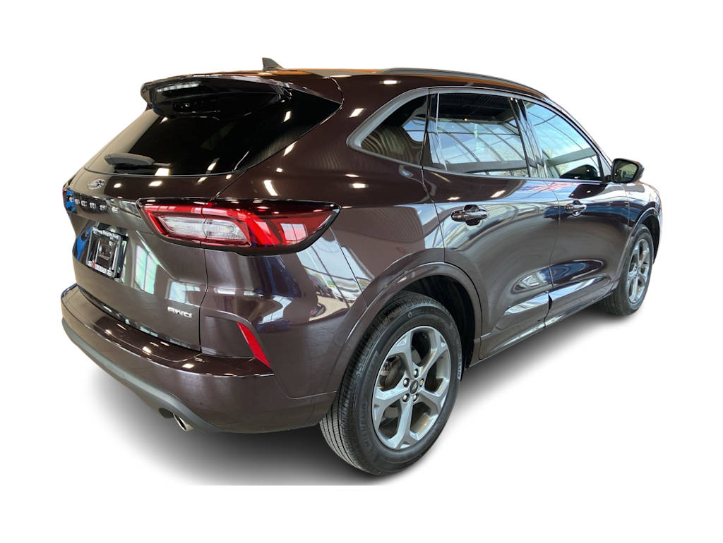 Thumbnail: 2023 Ford Escape - 18