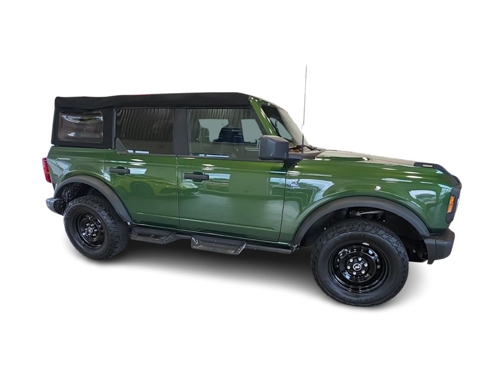 Thumbnail: 2023 Ford Bronco - 17