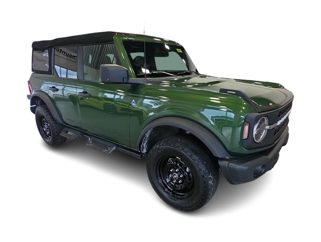 Thumbnail: 2023 Ford Bronco - 16