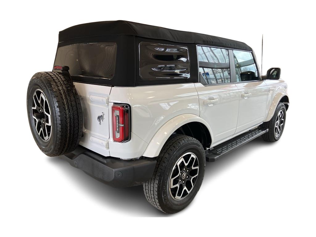 Thumbnail: 2023 Ford Bronco - 18