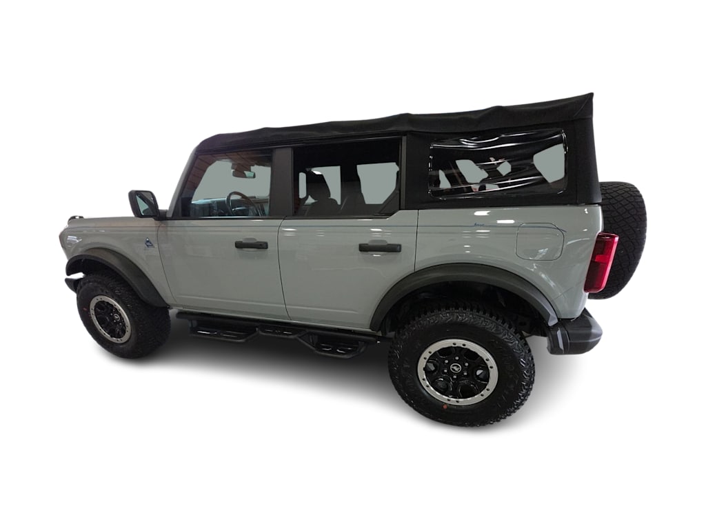 Thumbnail: 2022 Ford Bronco - 3