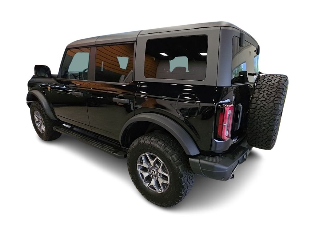 Thumbnail: 2023 Ford Bronco - 21