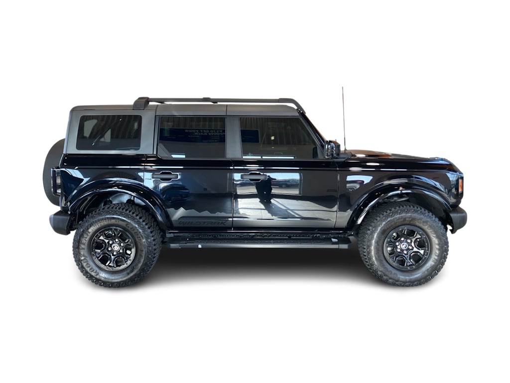 Thumbnail: 2023 Ford Bronco - 17