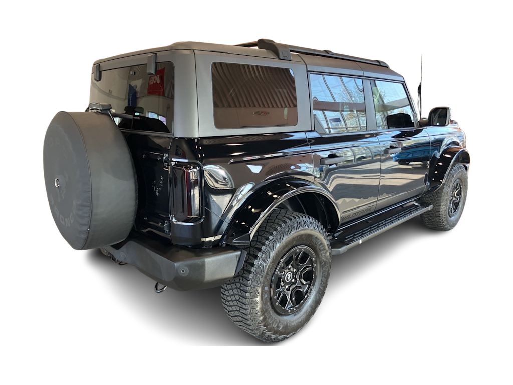 Thumbnail: 2023 Ford Bronco - 18