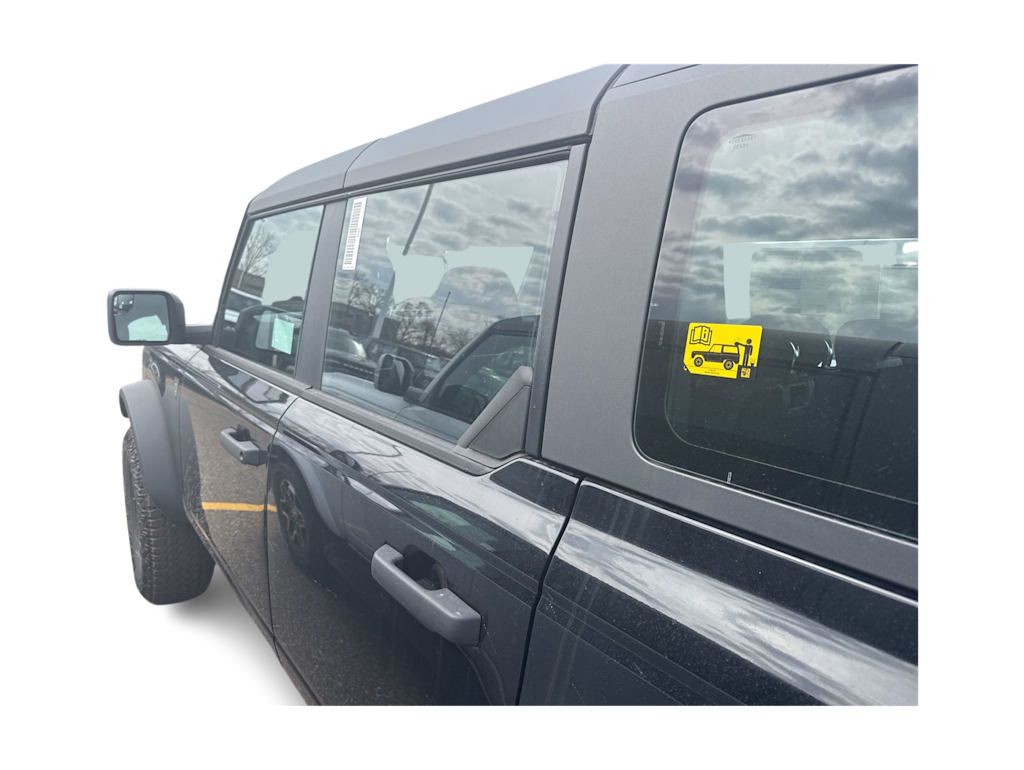 Thumbnail: 2026 Ford Bronco - 9