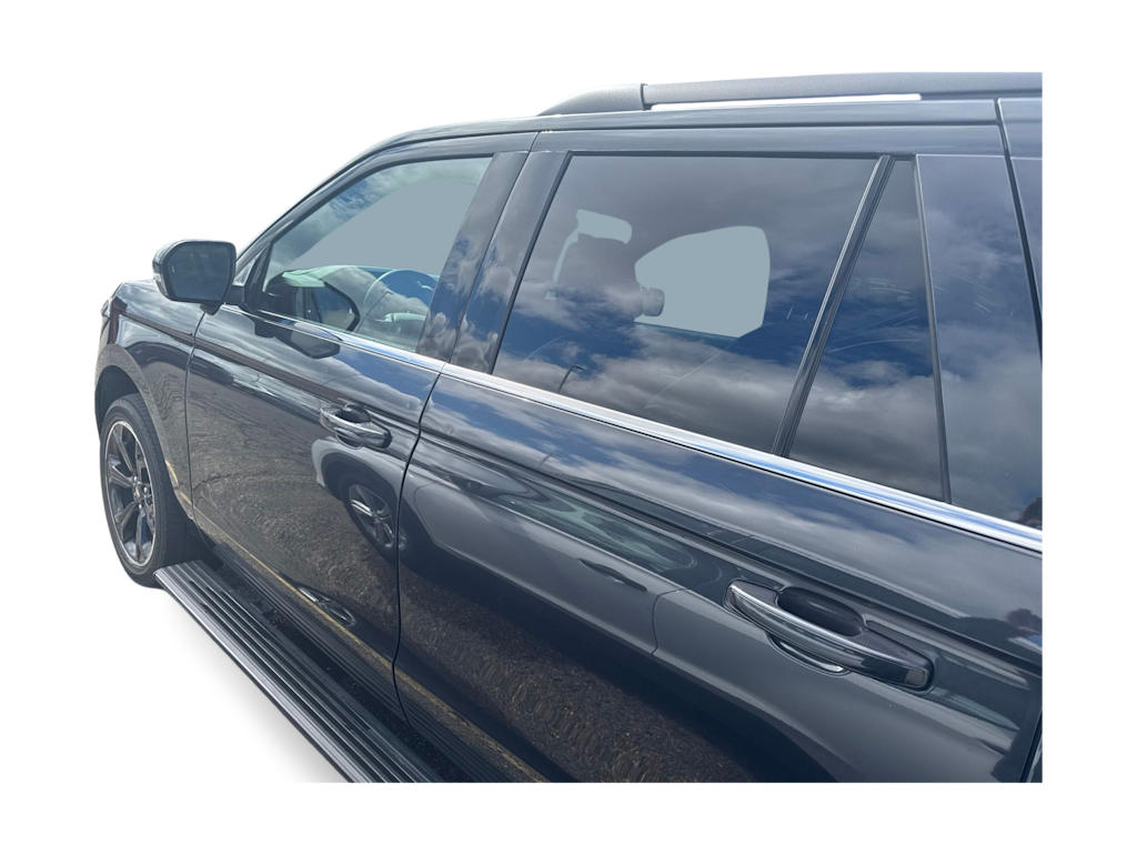 Thumbnail: 2023 Ford Expedition MAX - 20