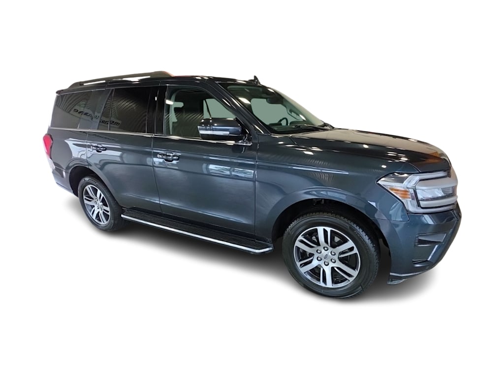 Thumbnail: 2022 Ford Expedition - 16