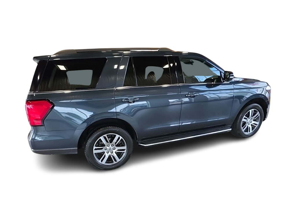 Thumbnail: 2022 Ford Expedition - 17
