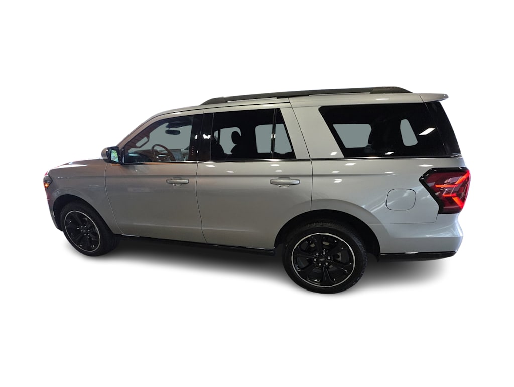 Thumbnail: 2022 Ford Expedition - 3