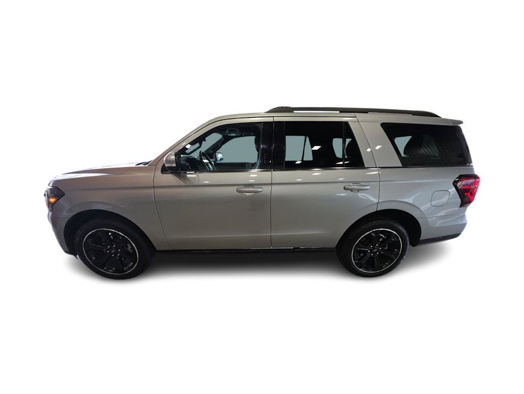 Thumbnail: 2022 Ford Expedition - 20