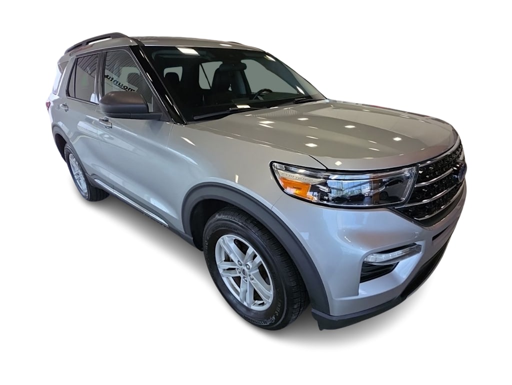 Thumbnail: 2021 Ford Explorer - 17